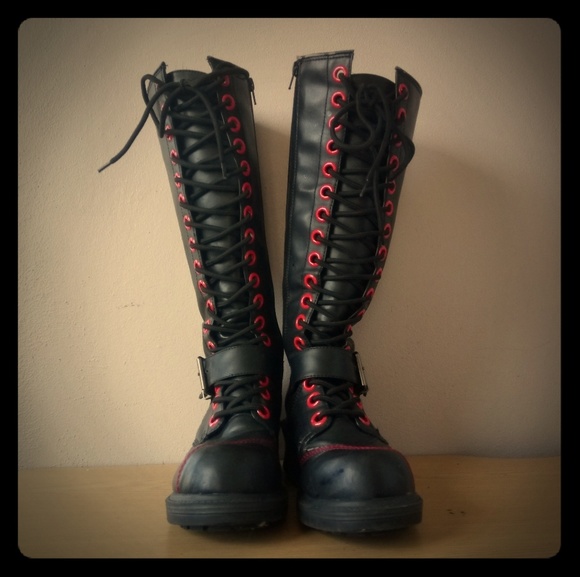 Hot Topic Shoes - 🤘Hot Topic Goth/Metal Combat Boots🤘